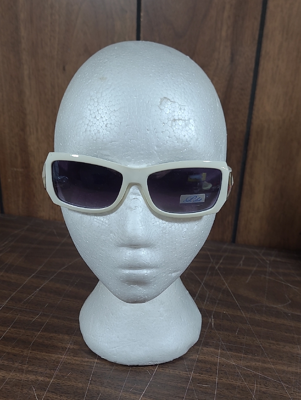 Women White Rectangular Sunglasses with Dark Lenses #3